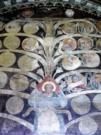 albero-croce-chiostro verde- domenico