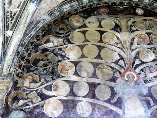 albero-croce-chiostro verde-tondi